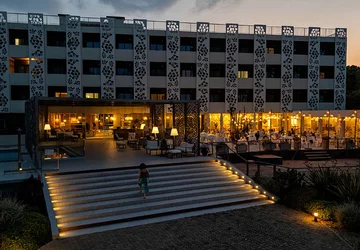 - Hôtel San Lucianu