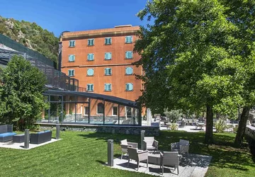  - Hôtel Les Jardins de la Glacière