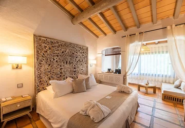  - Hôtel Le Roi Théodore Restaurant & Spa