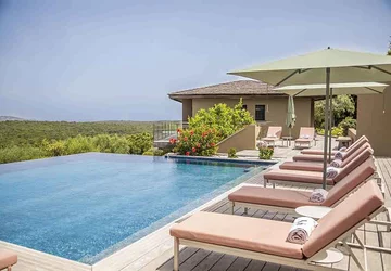  - Versione Hotel Maquis Santa Manza