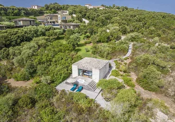  - Versione Hotel Maquis Santa Manza