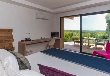  - Hôtel Version Maquis Santa Manza