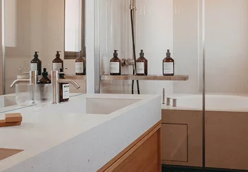  - Hôtel Moderne
