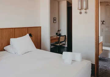  - Hôtel Moderne