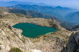 Lac de Bastani en forme de coeur !
