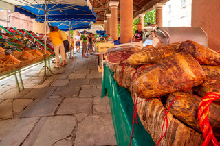 Marché d'Île-Rousse