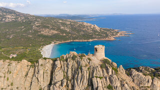 Tour et plage de Roccapina