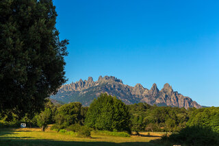 Vue sur les aiguilles de Bavella