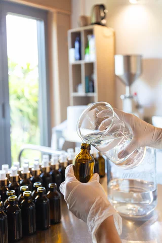 Confection hydrolat, les simples et divines